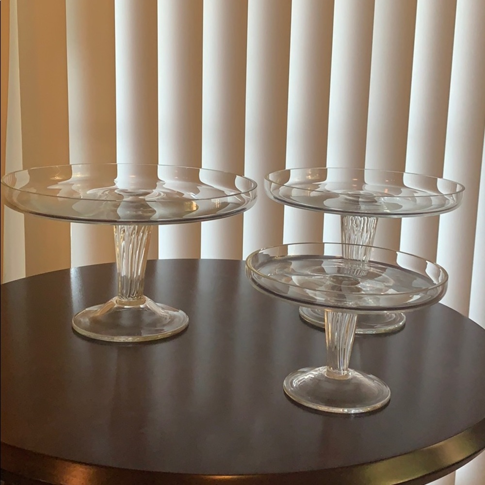 William Yeoward Cake and Cupcake Stands